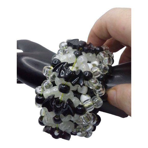 Kandi 3d Cuff With Black Bats Hanging Around-EDC Glow Pony Beads-Halloween Ready - Picture 2 of 5